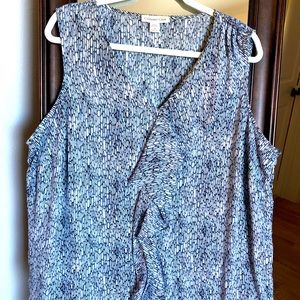 Sleeveless blouse with ruffle front detail